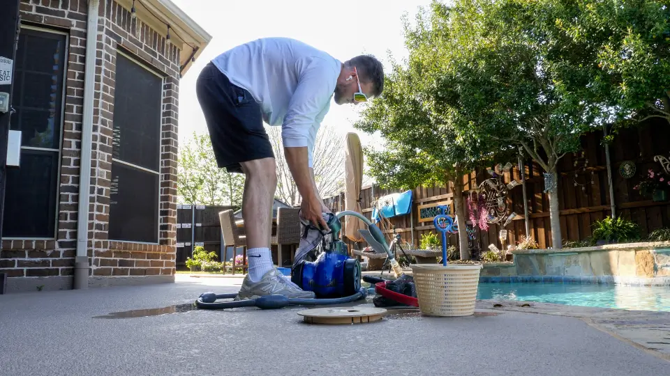 pool vacuum