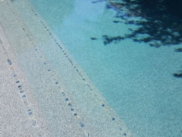 pebble-finish-trim-tile-allen